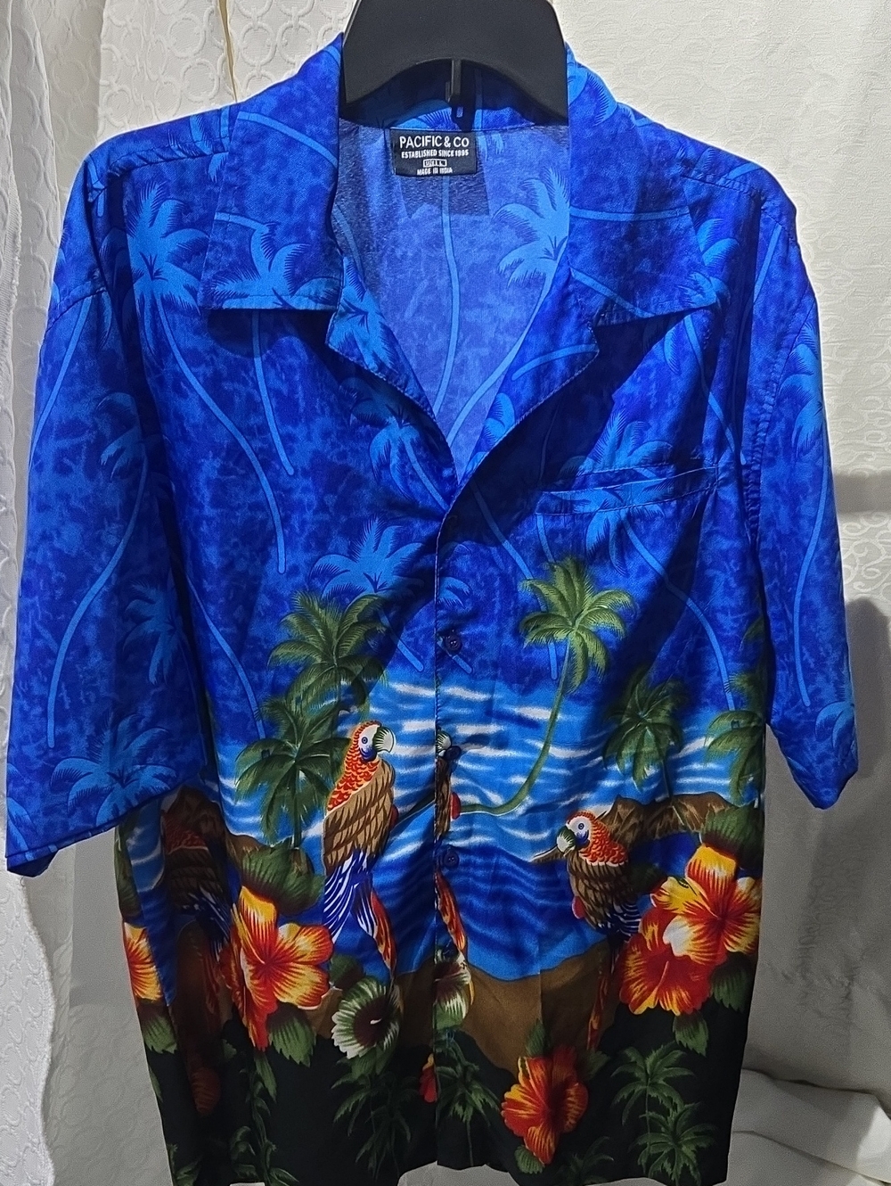 Pacific & Co. Men's Blue Tropical Print Button-Down Shirt